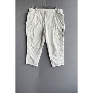 Chico's Women's Crops Capri Pants Pull On Embroidered White Size 2 Elastic Waist